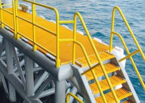 Frp Moulded Gratings - 1220 X 3654 Mm, Durable Anti-skid Square Mesh For Industrial Applications - Corrosion Resistant, Lightweight, Uv Resistant, Non-conductive, Easy To Install