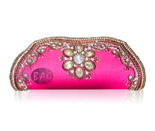 स्टोन वर्क क्लच बैग