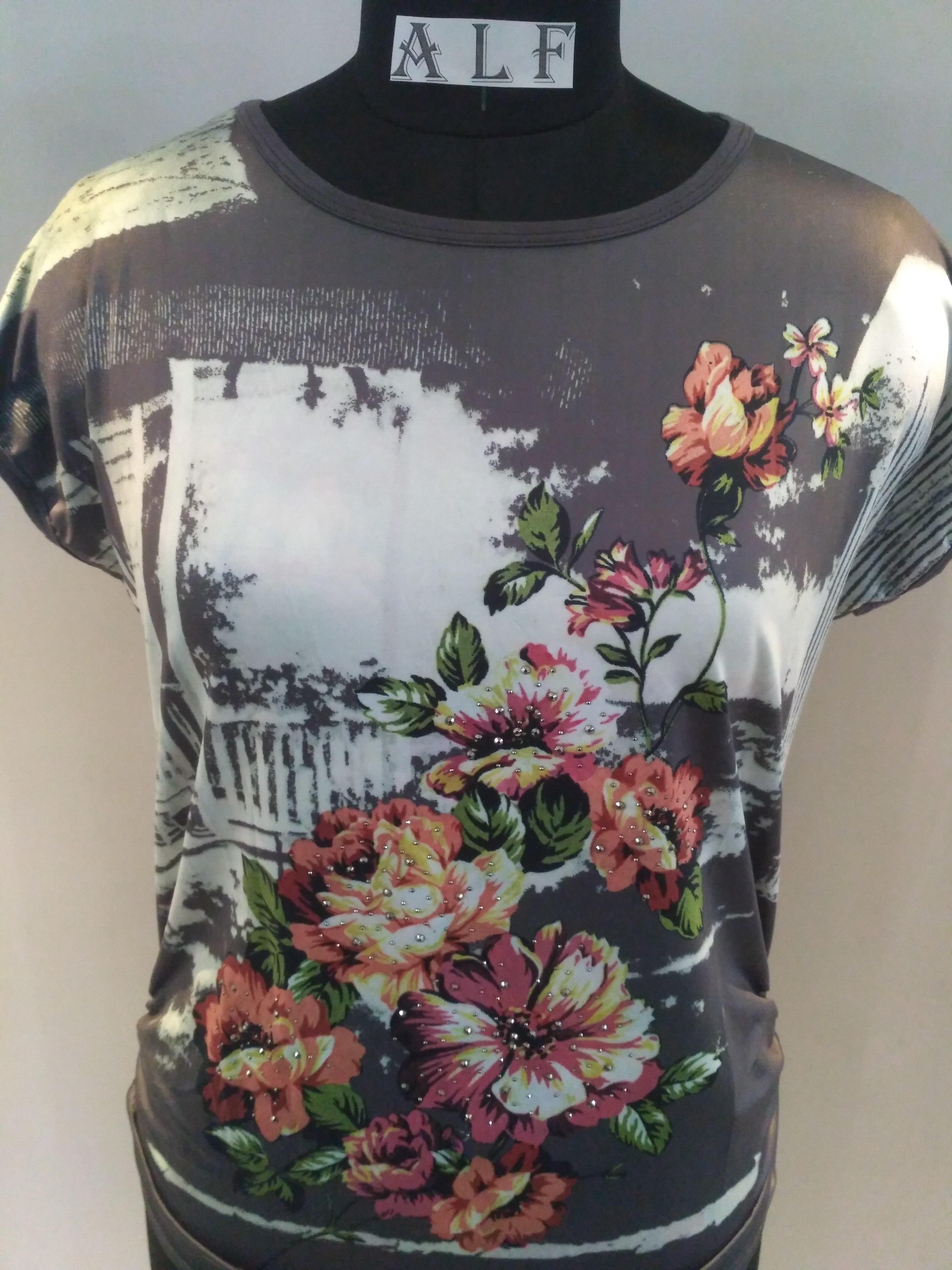Ladies Top New