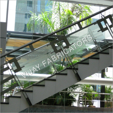 कैफे के लिए सीढ़ी की रेलिंग