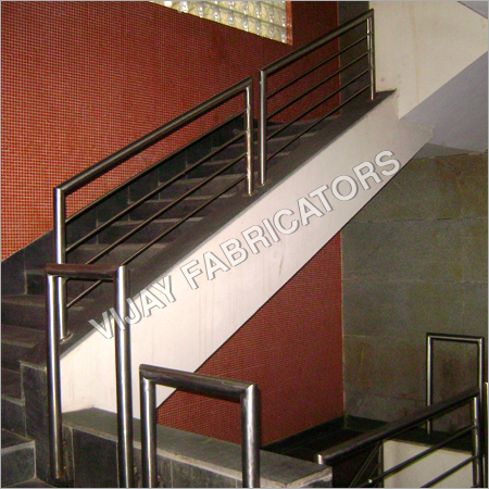 रेलिंग सीढ़ी