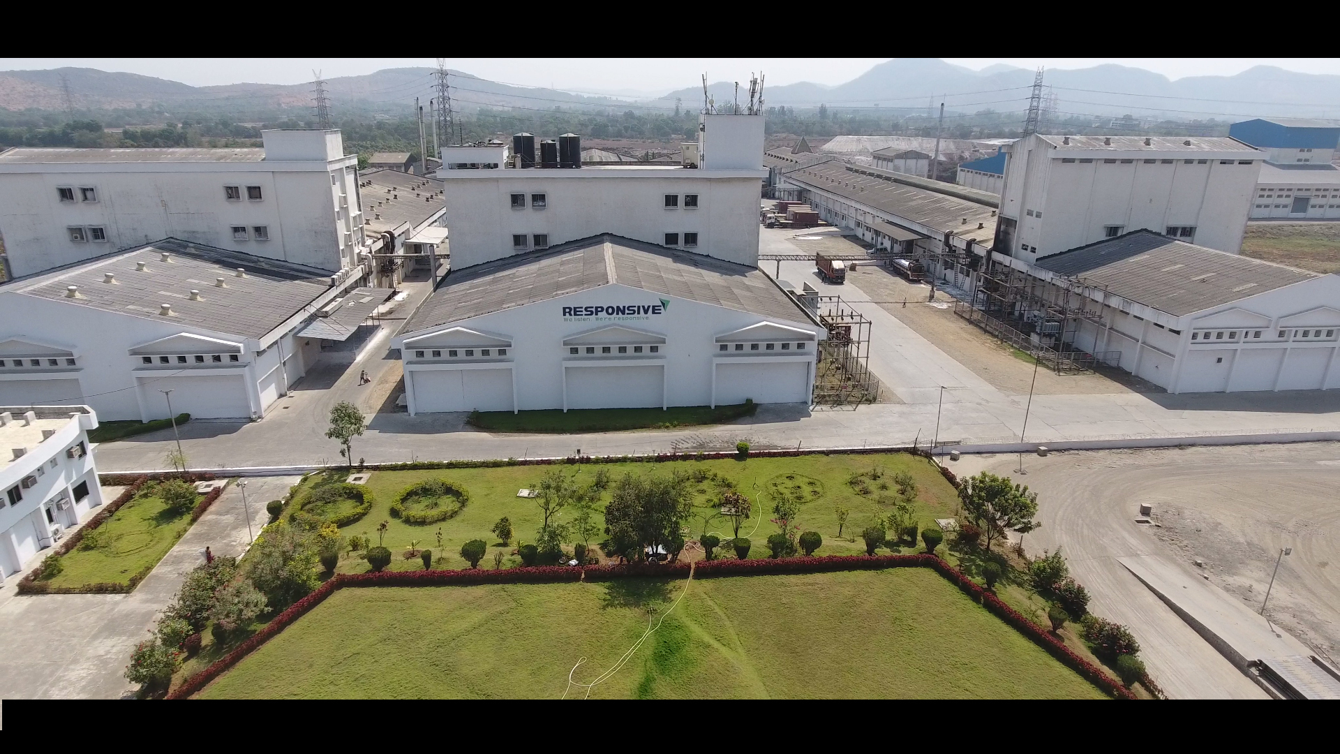 Aerial Photography Services - Robotic Camera | 4k Resolution, 60 Min Flight Time, 1 Sq Km Coverage, High-resolution Images, Fast Turnaround