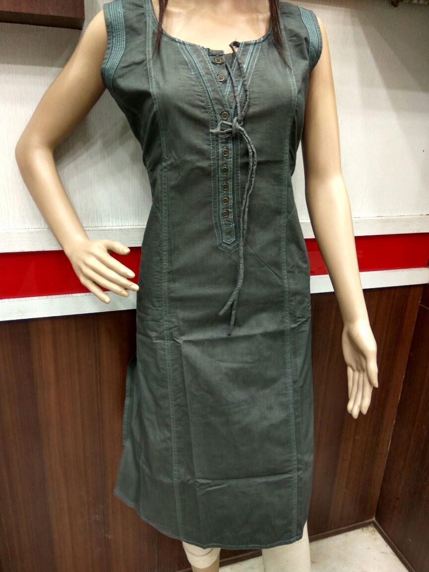 Oxford Denim Kurtis - Denim Fabric, Short Sleeves, Plain Design, Ideal For Daily Wear - Washable For Easy Care
