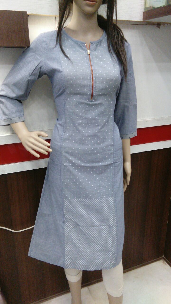 Oxford Denim Kurtis - Denim Fabric, Short Sleeves, Plain Design, Ideal For Daily Wear - Washable For Easy Care