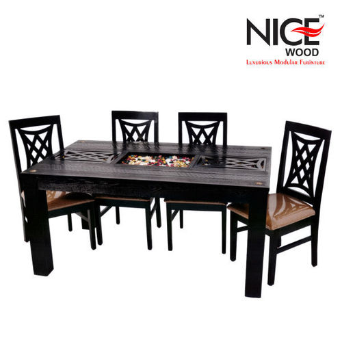 Dinig table