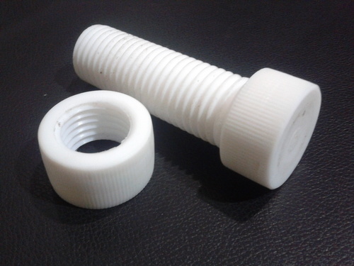 वॉशर के साथ पीटीएफई नट और बोल्ट