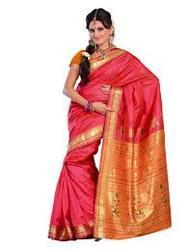 पारंपरिक साड़ियाँ