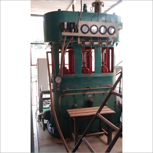Oxygen Non Lubricated Compressor - 150 kg/cm² Pressure, 20-300 m³/h Capacity | Diesel Powered, Stationary Design, 1 Year Warranty, Robust Efficiency