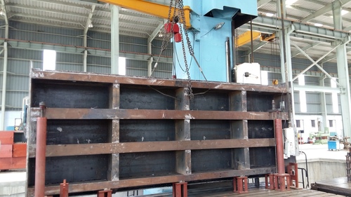 जल विद्युत संयंत्रों के लिए लंबवत द्वार