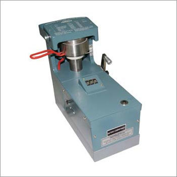 Model-6011 Universal Moisture Meter