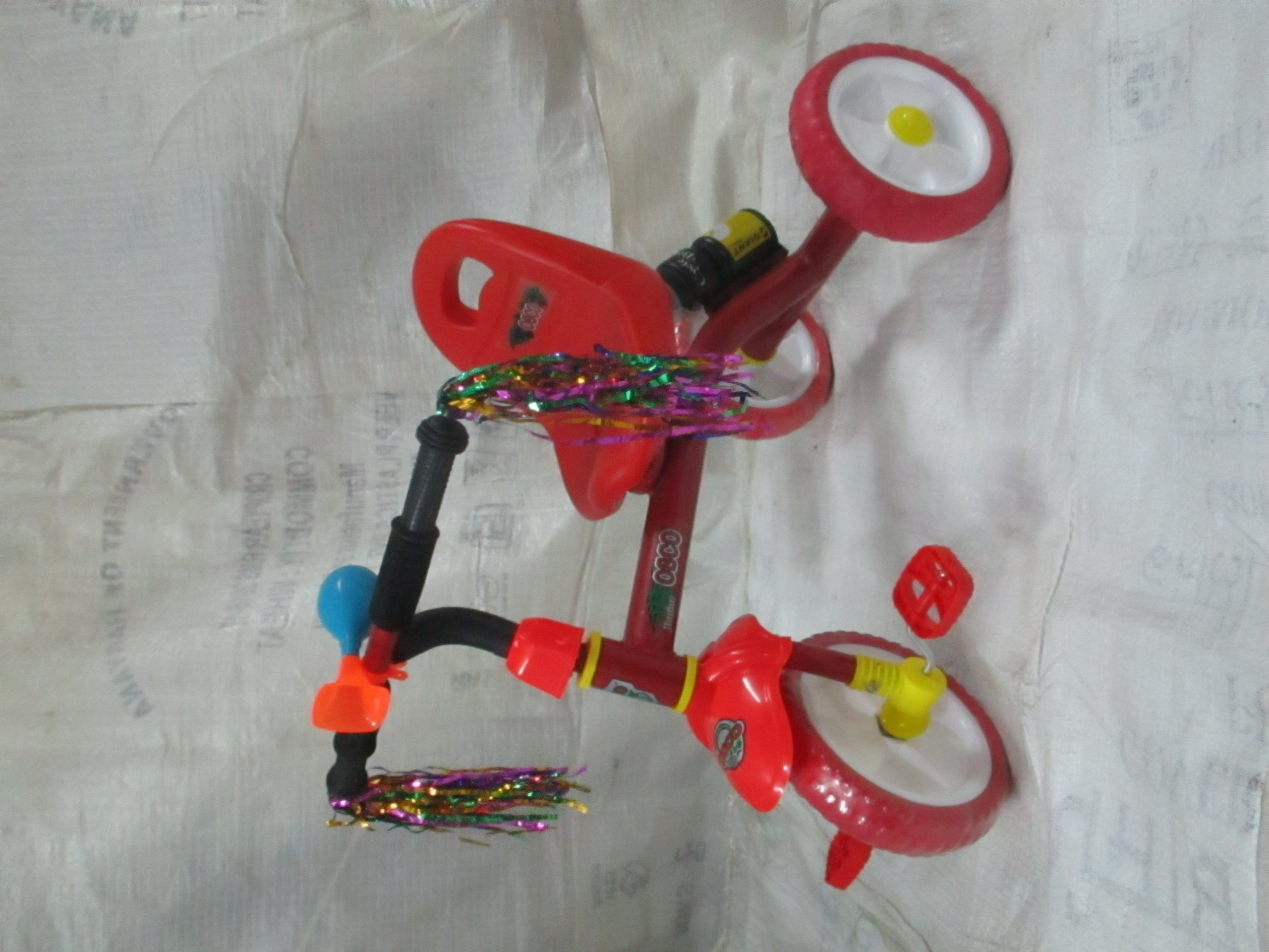 Single Band Zapak Tricycle - Reinforced Plastic Varies By Size And Material Kilograms | Suitable For Kids Non-foldable No Gears Plastic Rims