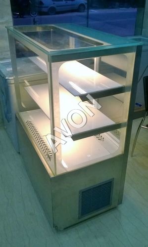 व्हाइट डिस्प्ले कूलर (फ्रॉस्ट फ्री)