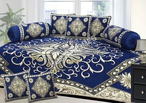 पॉलिएस्टर केसी ब्लू एब्सट्रैक्ट दीवान सेट
