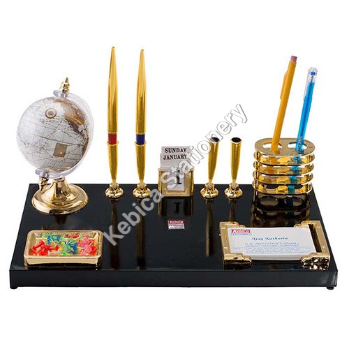 Durable And Rust Proof Pen Stand 260G