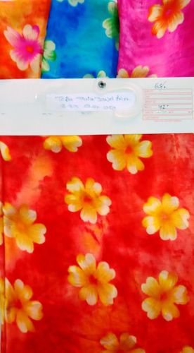 टिबू साटन साड़ी