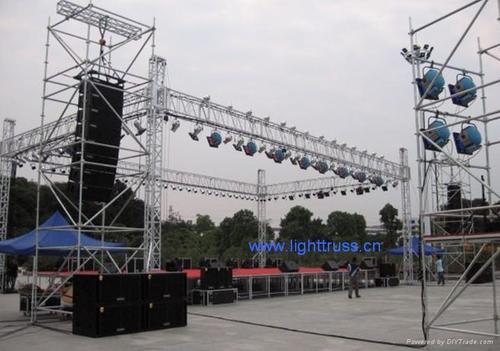 Aluminium Stage and Light