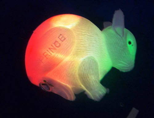 बच्चों के प्लास्टिक के खिलौने