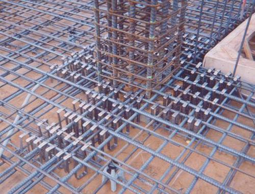 फाउंडेशन बार्स