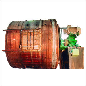 गीला नीला ड्रम