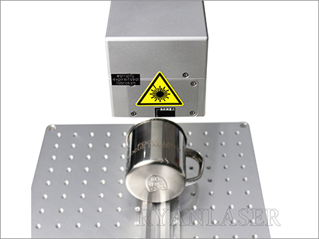 3d Fiber Laser Marking Machine - 20w-120w Power, 1064nm, 0.03mm Line Width | Curved Surface, Metal Marking, Variable Focus, Air Cooling