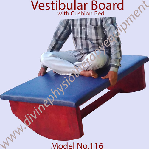 Vestibular Board with Cushion Bed