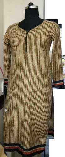 डिजाइनर कुर्ती