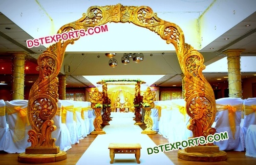 पीकॉक डिज़ाइन लकड़ी का एंट्रेंस गेट