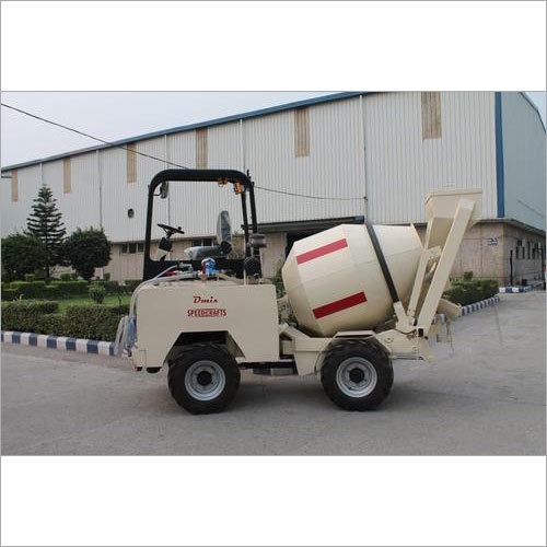 Self Loding Concrete Mixer