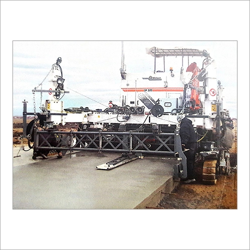 Slip Form Paver SP 500