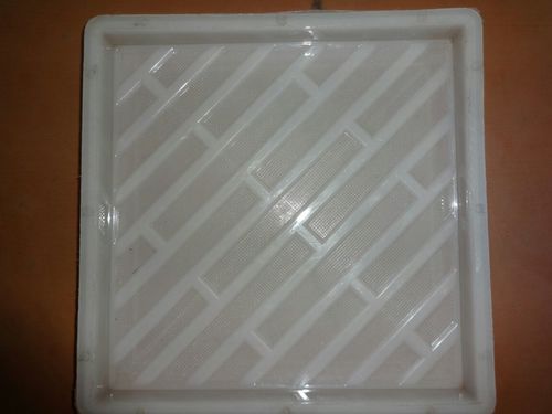 चेकर्ड टाइल मोल्ड्स
