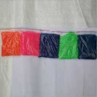 रंगीन डिटर्जेंट पाउडर