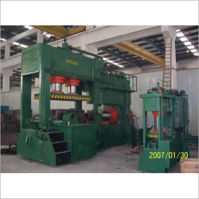 Elbow Forming Machine - Color: Green