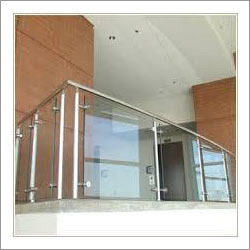 Easily Assembled Glass Balcony Railing