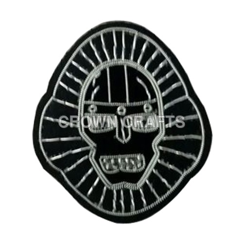 काली कढ़ाई बैज