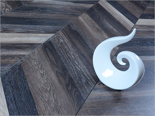 Fishbone Tile