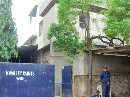 हमारी निर्माण इकाई