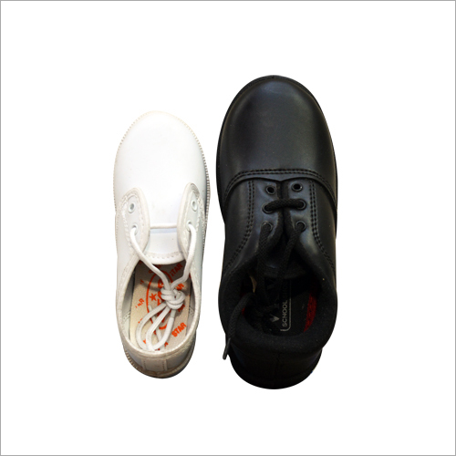 बच्चों के स्कूल के जूते