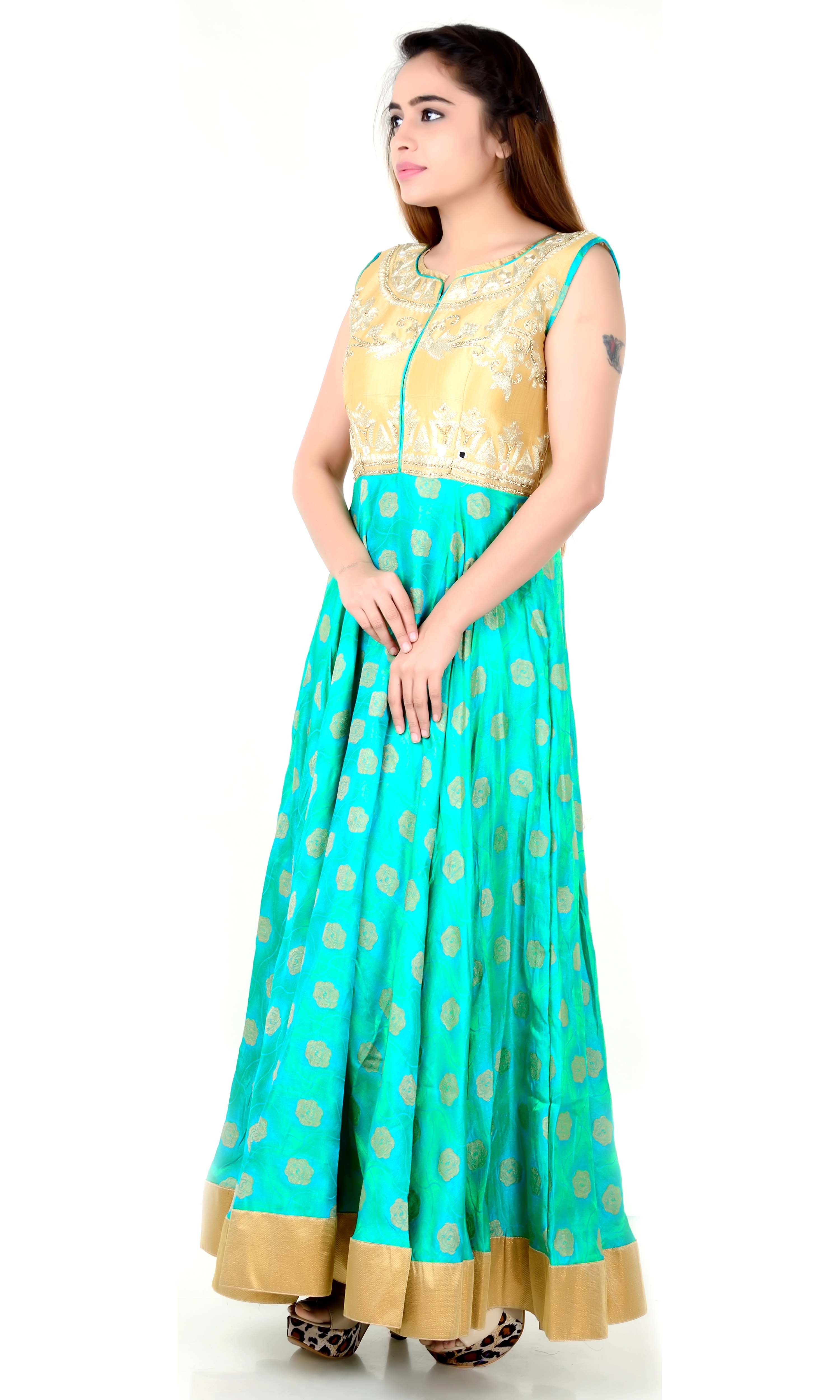 Long Gown Decoration Material: Beads