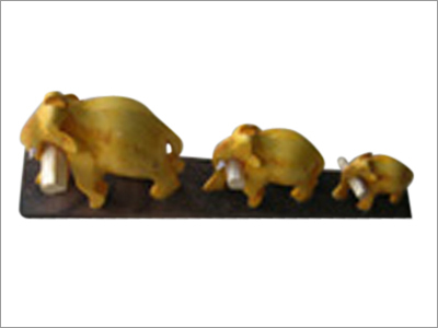 लकड़ी के हस्तशिल्प हाथी