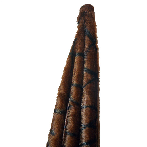 भूरा कृत्रिम फर कपड़ा