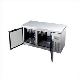 अंडर काउंटर चिलर