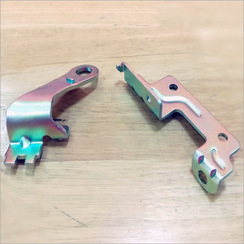 हिंज ब्रैकेट