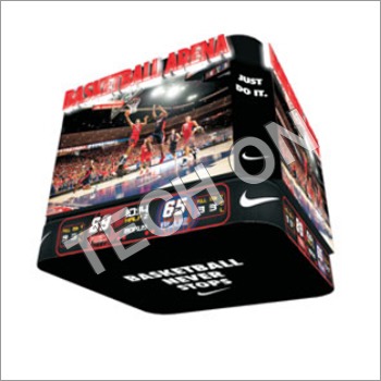 सेंटर हंग एलईडी डिस्प्ले