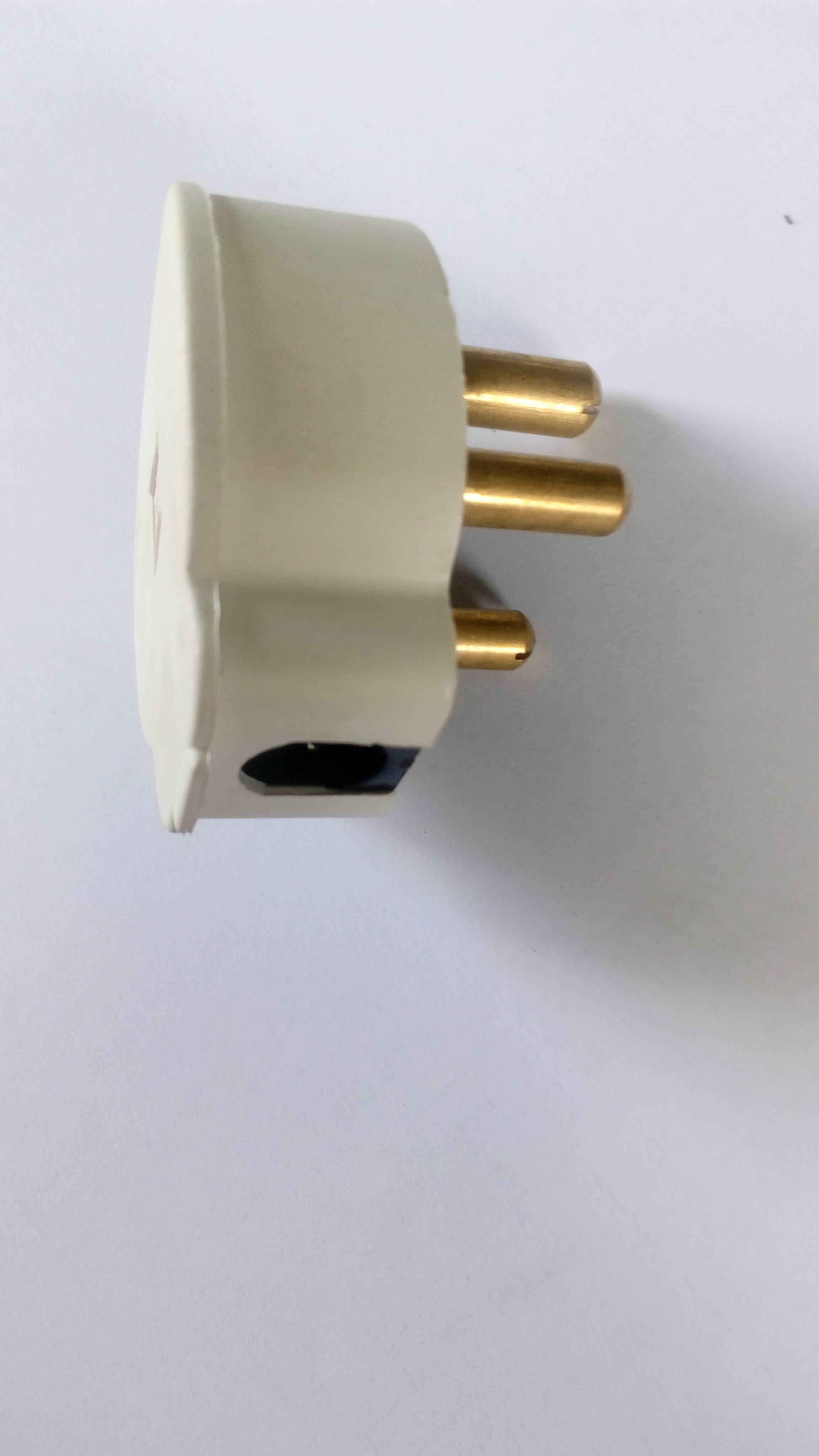 Electrical 3 Pin Plug Top Application: Industrial/domestic/commercial