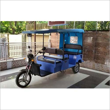 Battery Operated Rickshaw Load Capacity: 1-3 Tonne