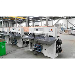 हाइड्रोलिक पेपर काटने की मशीन