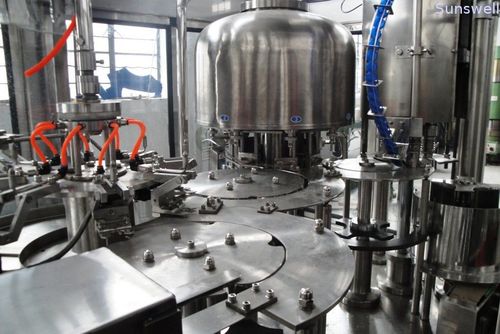 Rotary Type Liquid Filling Machine