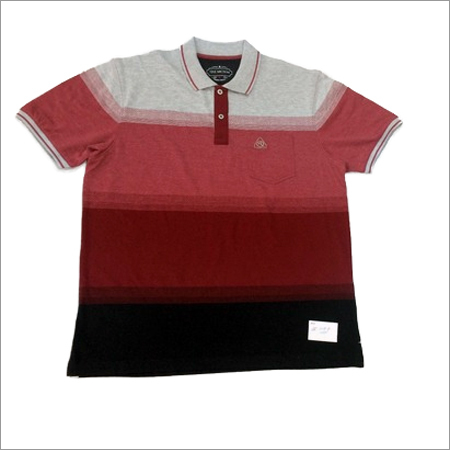 आधा आस्तीन टी शर्ट