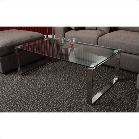 एसएस छोटी मेज