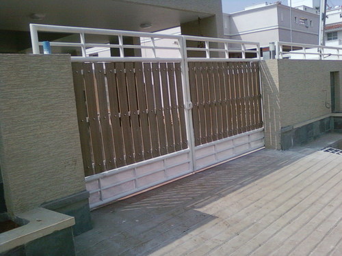 स्टेनलेस स्टील मुख्य द्वार